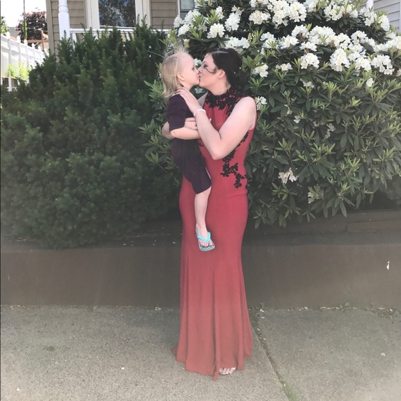 Prom Dress - Picture 4 of 4